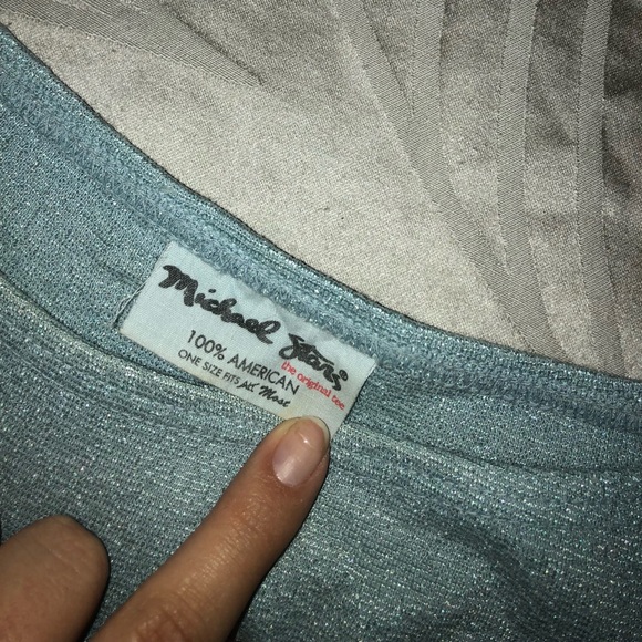 women’s long sleeve shirt - Picture 3 of 3